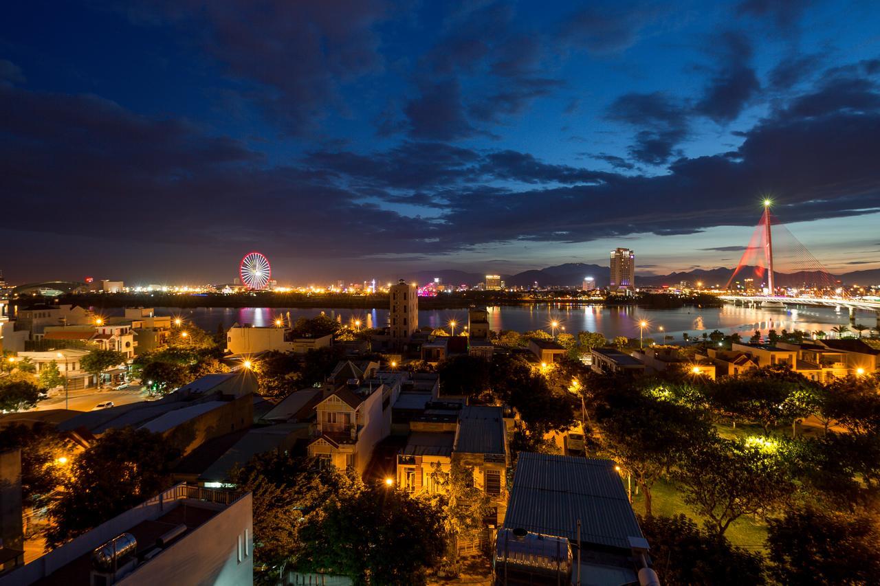 Cali Night Hotel Da Nang Zewnętrze zdjęcie